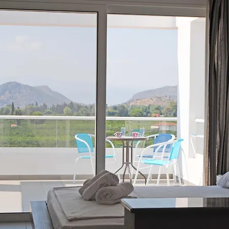 Aparthotel Fevronia's