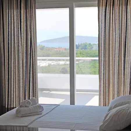 Fevronia's Apart Otel Drepano (Argolis)