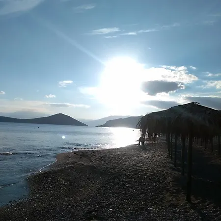 Aparthotel Fevronia's